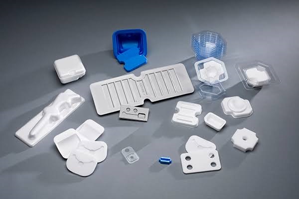 醫療行業(yè)中的泡沫廢塑料用途及秦風(fēng)機械的回收解決方案